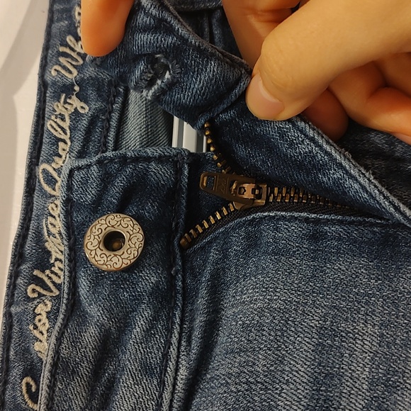 Jeans - Picture 5 of 5